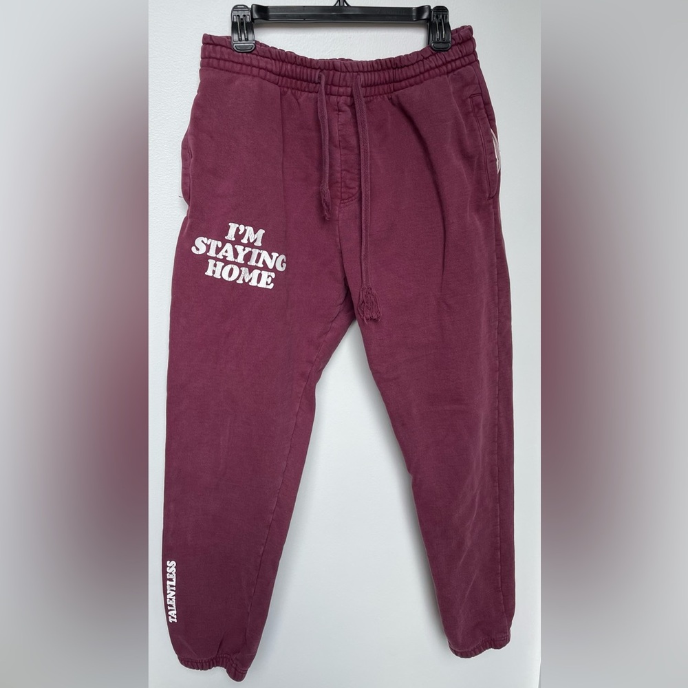 Talentless Maroon Matching Set - Picture 4 of 7